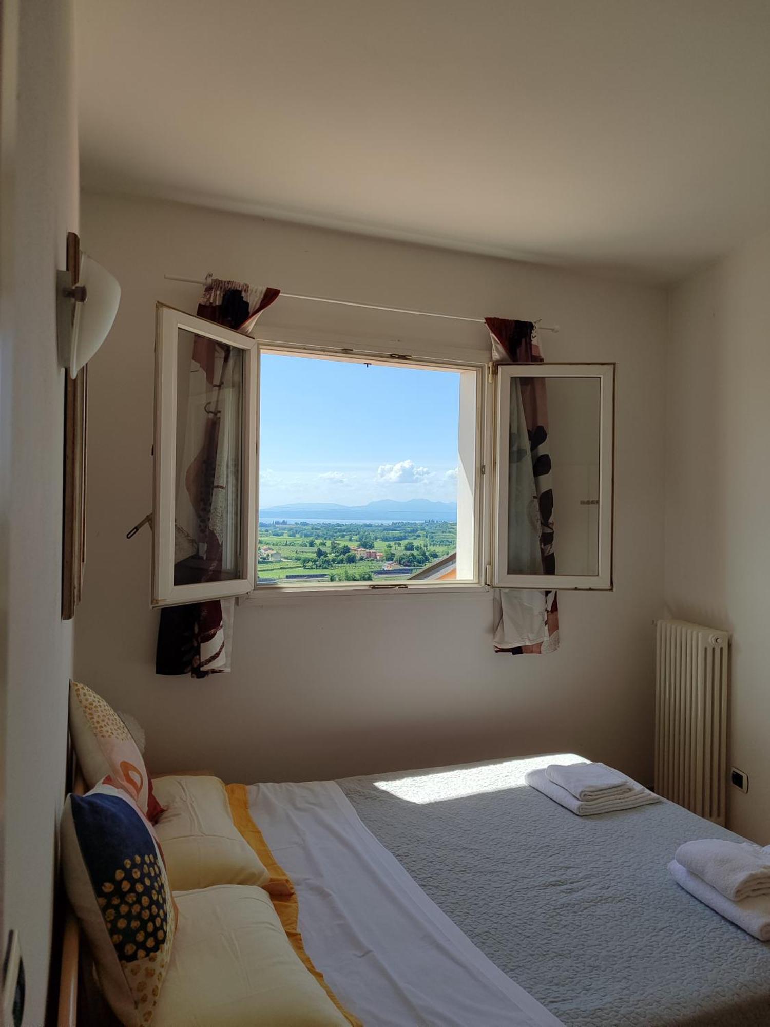 Nice Apartments Lake View & Free Parking Pastrengo Exterior foto